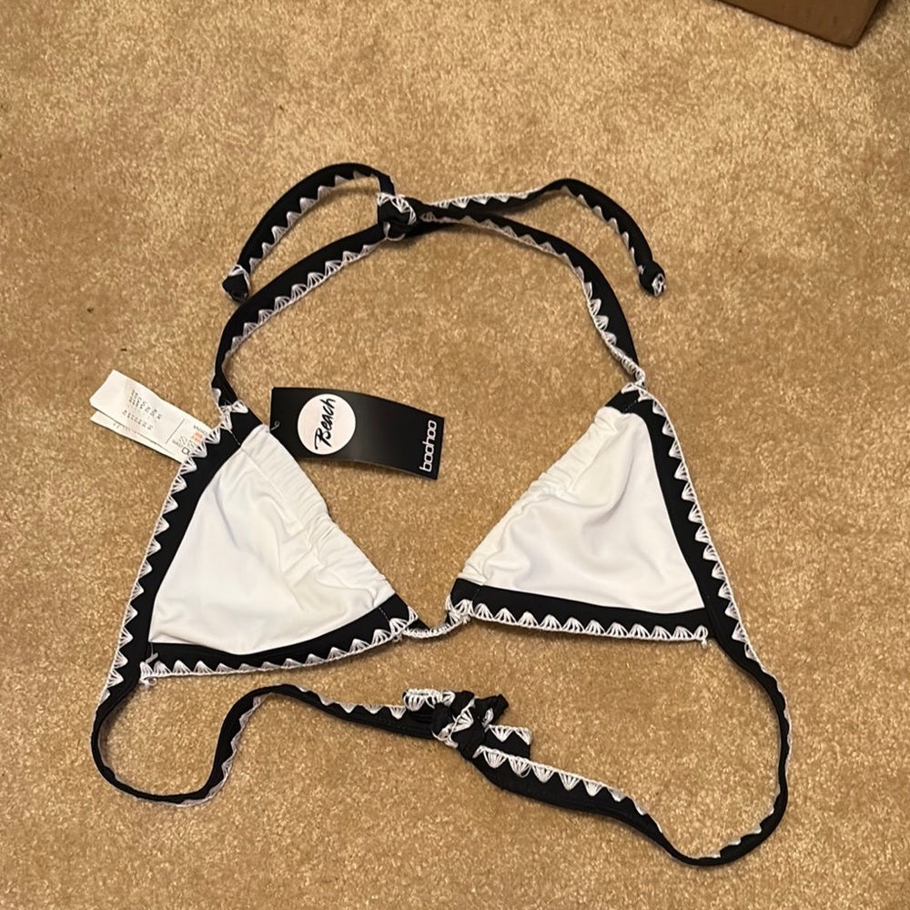 Boohoo Monochrome Bikini Top